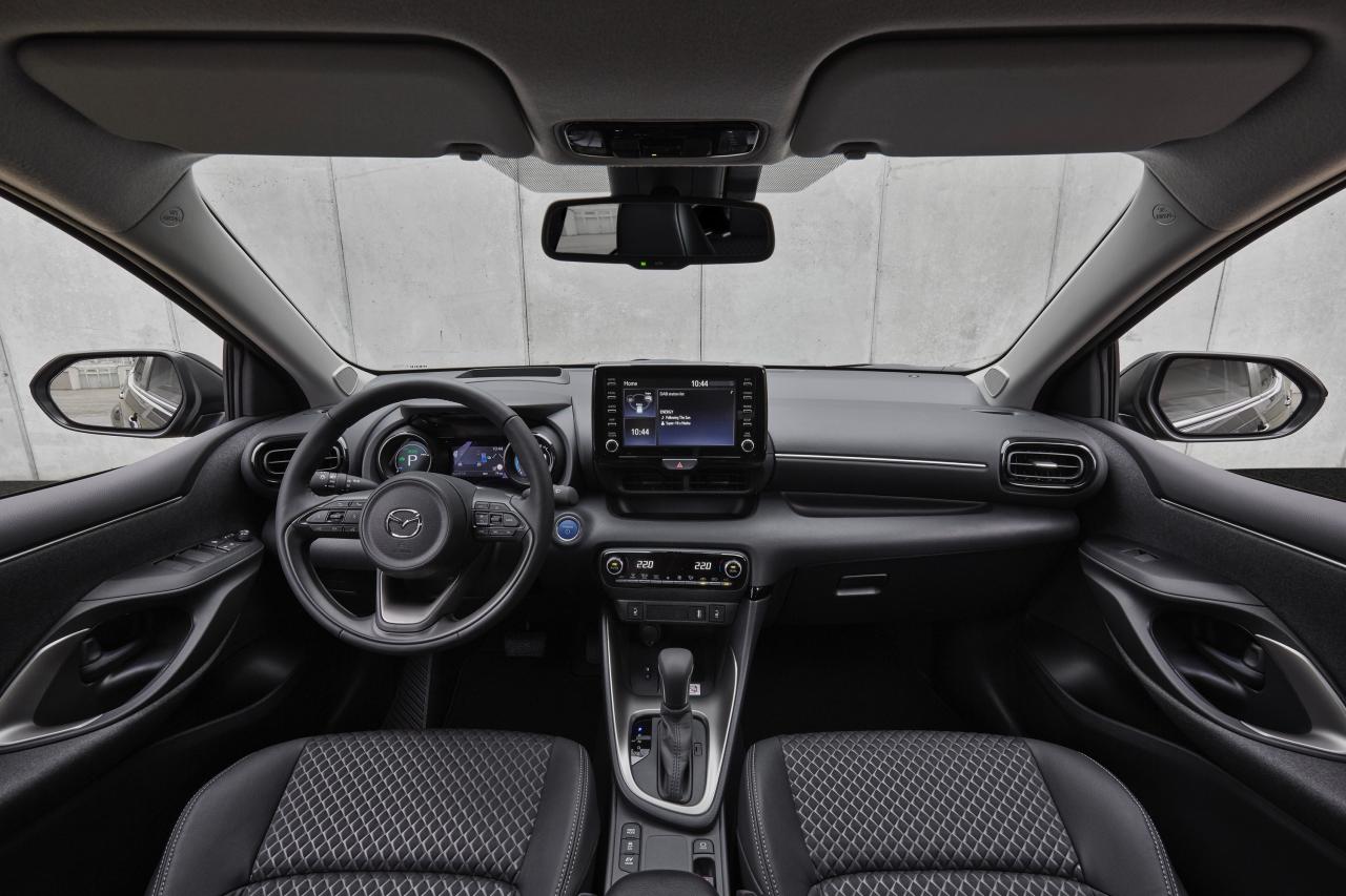 Mazda 2 Hybrid : La citadine optimale – 4 Saisons Magazine