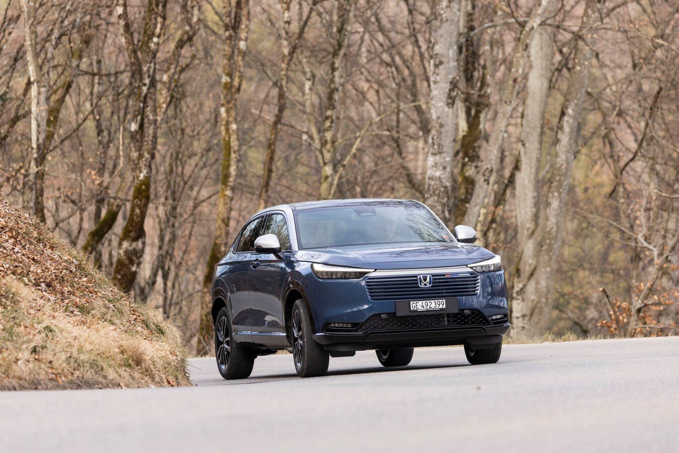 Honda HR-V Advance Sport de trois quarts avant